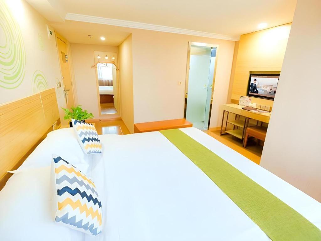 Greentree Inn Shanghai Guangxin Road Tongji Hospital Express Hotel Exteriör bild
