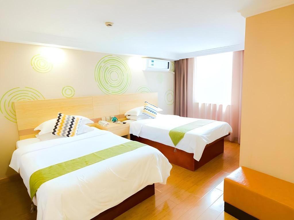 Greentree Inn Shanghai Guangxin Road Tongji Hospital Express Hotel Exteriör bild