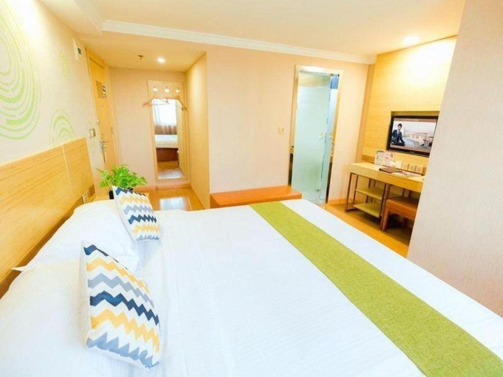 Greentree Inn Shanghai Guangxin Road Tongji Hospital Express Hotel Exteriör bild