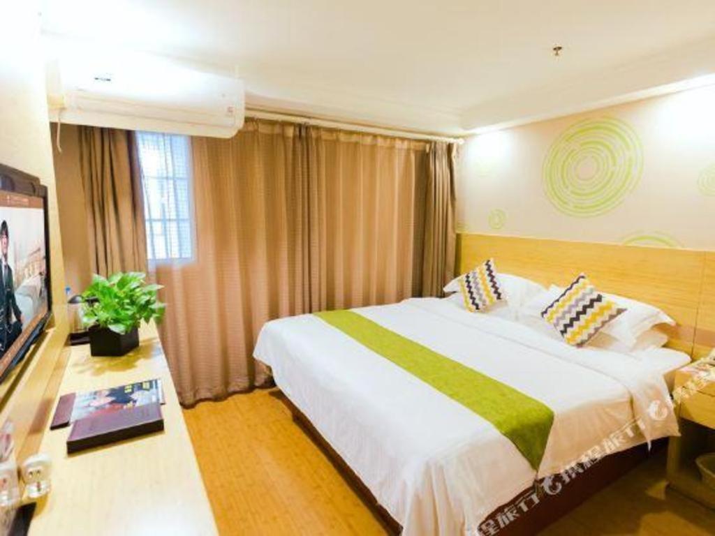 Greentree Inn Shanghai Guangxin Road Tongji Hospital Express Hotel Exteriör bild