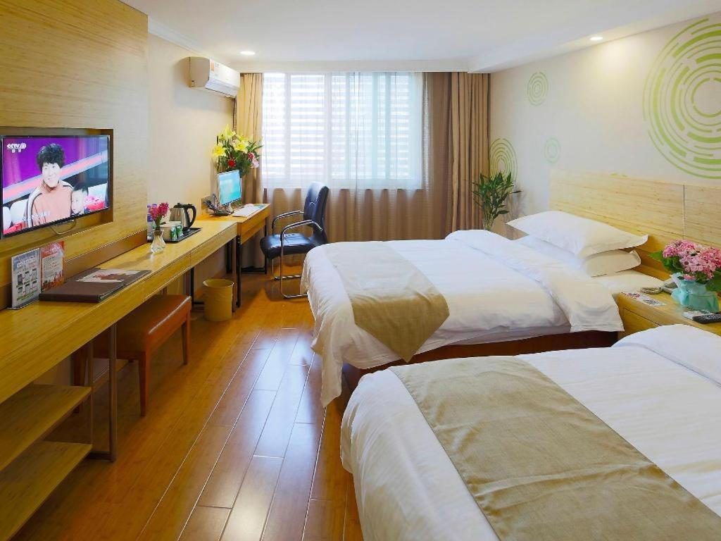 Greentree Inn Shanghai Guangxin Road Tongji Hospital Express Hotel Exteriör bild