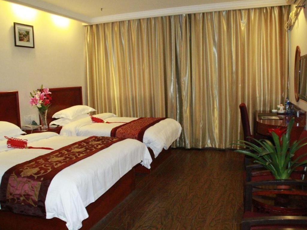 Greentree Inn Shanghai Guangxin Road Tongji Hospital Express Hotel Exteriör bild