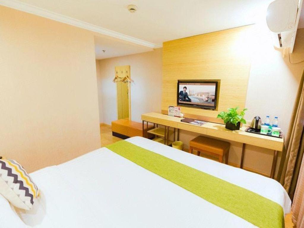 Greentree Inn Shanghai Guangxin Road Tongji Hospital Express Hotel Exteriör bild