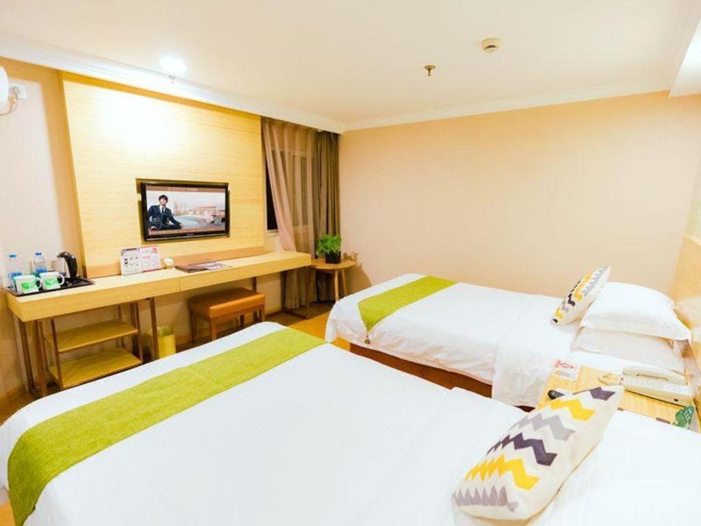 Greentree Inn Shanghai Guangxin Road Tongji Hospital Express Hotel Exteriör bild